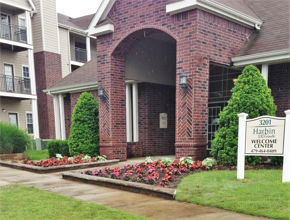 Affordable residential landscaping for beautiful yards across Siloam Springs, AR - Oasis Lawn Care And More Service