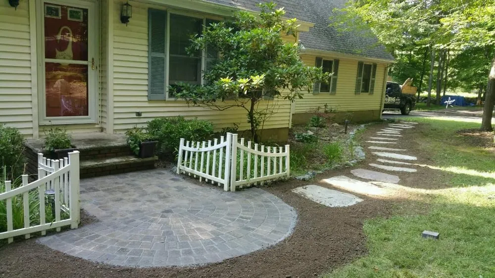 Affordable outdoor landscaping experts serving Newton, NJ - Oasis Lawn Care