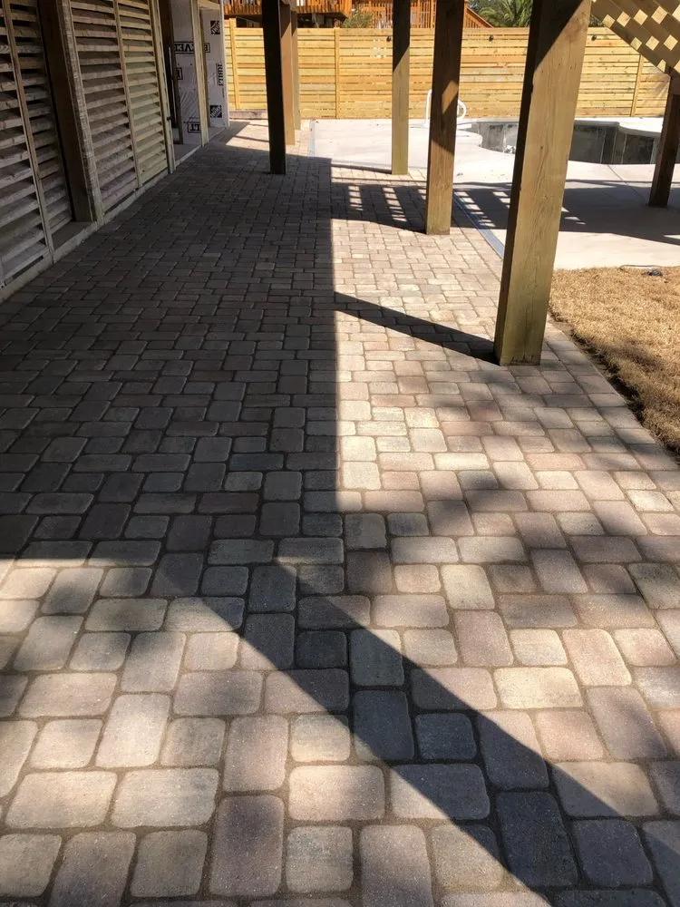 Local yard maintenance for year-round maintenance across Pensacola, FL - Oasis Lawnscapes