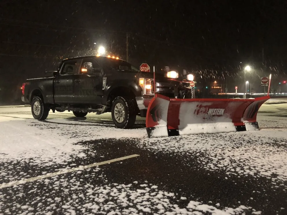 Custom lawn mowing service in Allentown, PA by Oasis Property Services