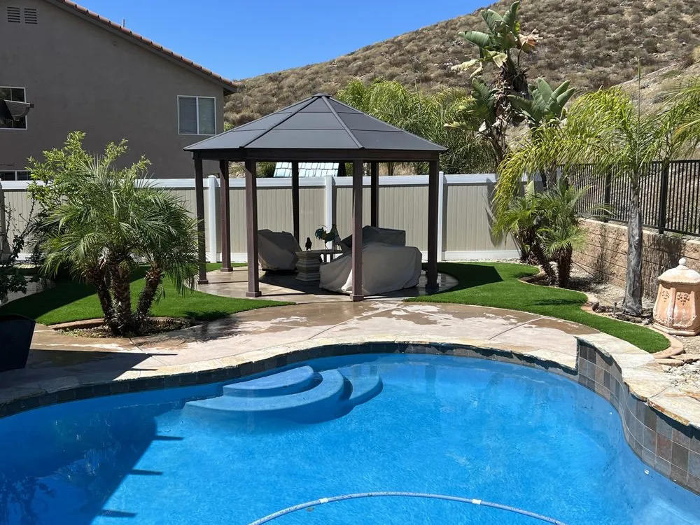 Custom outdoor landscaping in Dallas, TX by Oasis Turf & Hardscape