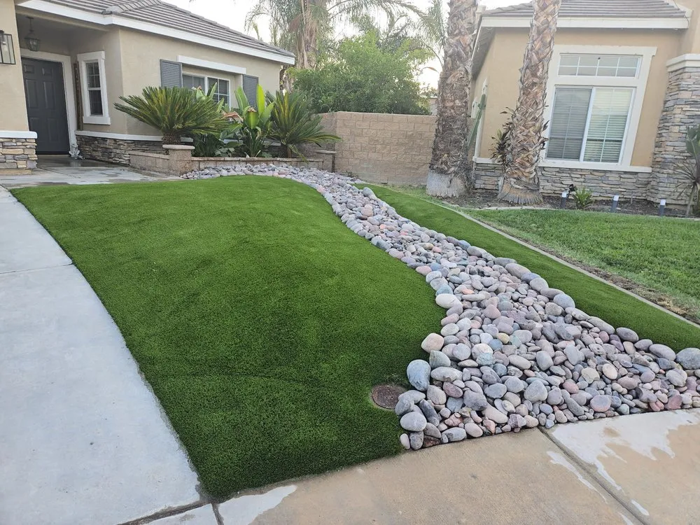 Top-rated landscape installation with custom design in Dallas, TX by Oasis Turf & Hardscape