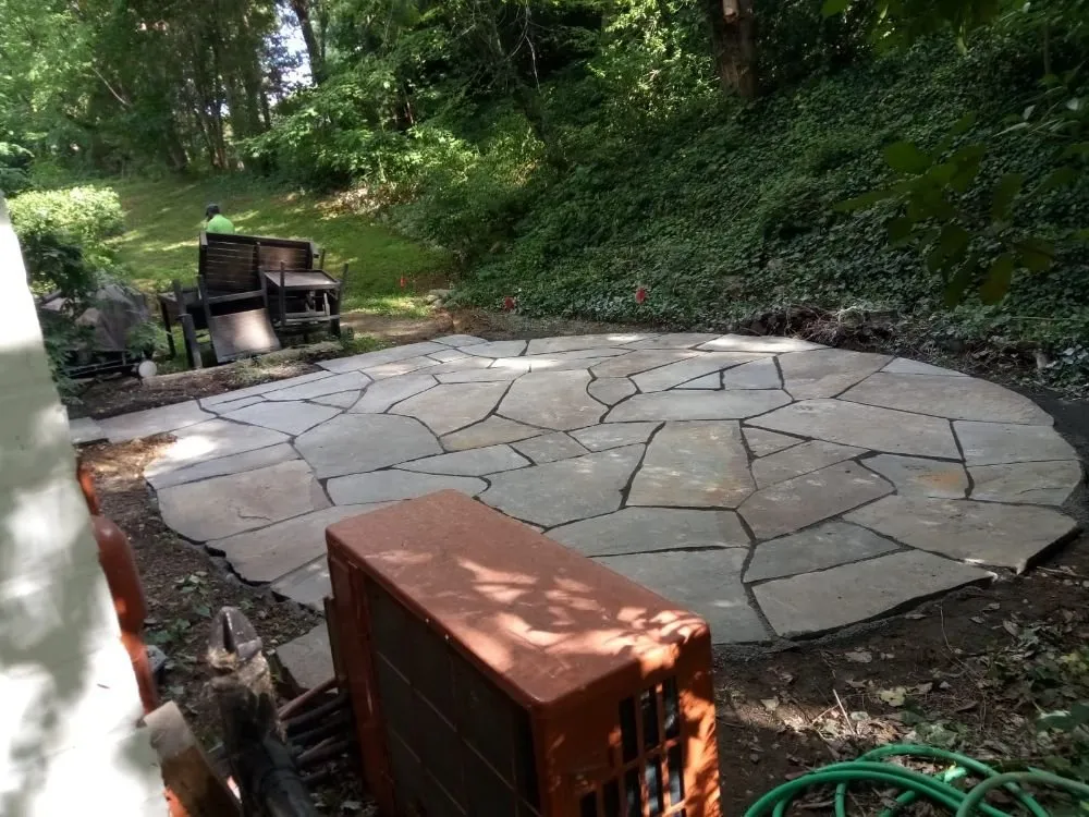 Reliable lawn mowing service experts serving Silver Spring, MD - Oasis Urban Gardening