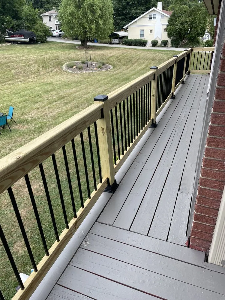 Local yard maintenance for year-round maintenance in Elizabeth, PA by Oats Family LawnCare