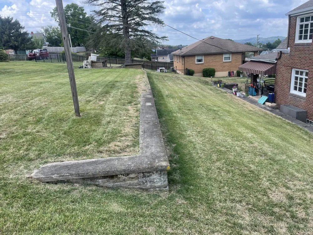 Top-rated landscape design in Elizabeth, PA - Oats Family LawnCare