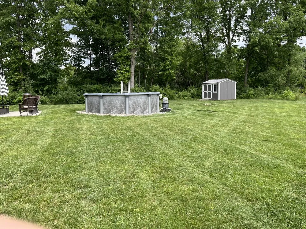 Top-rated yard maintenance in Mishawaka, IN by Obando Landscaping and Lawn Services