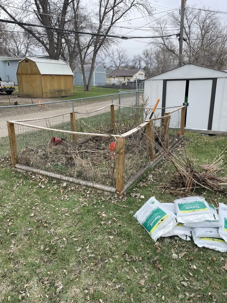 Affordable yard cleanup service experts serving Moorhead, MN - O'Brien Outdoor Services