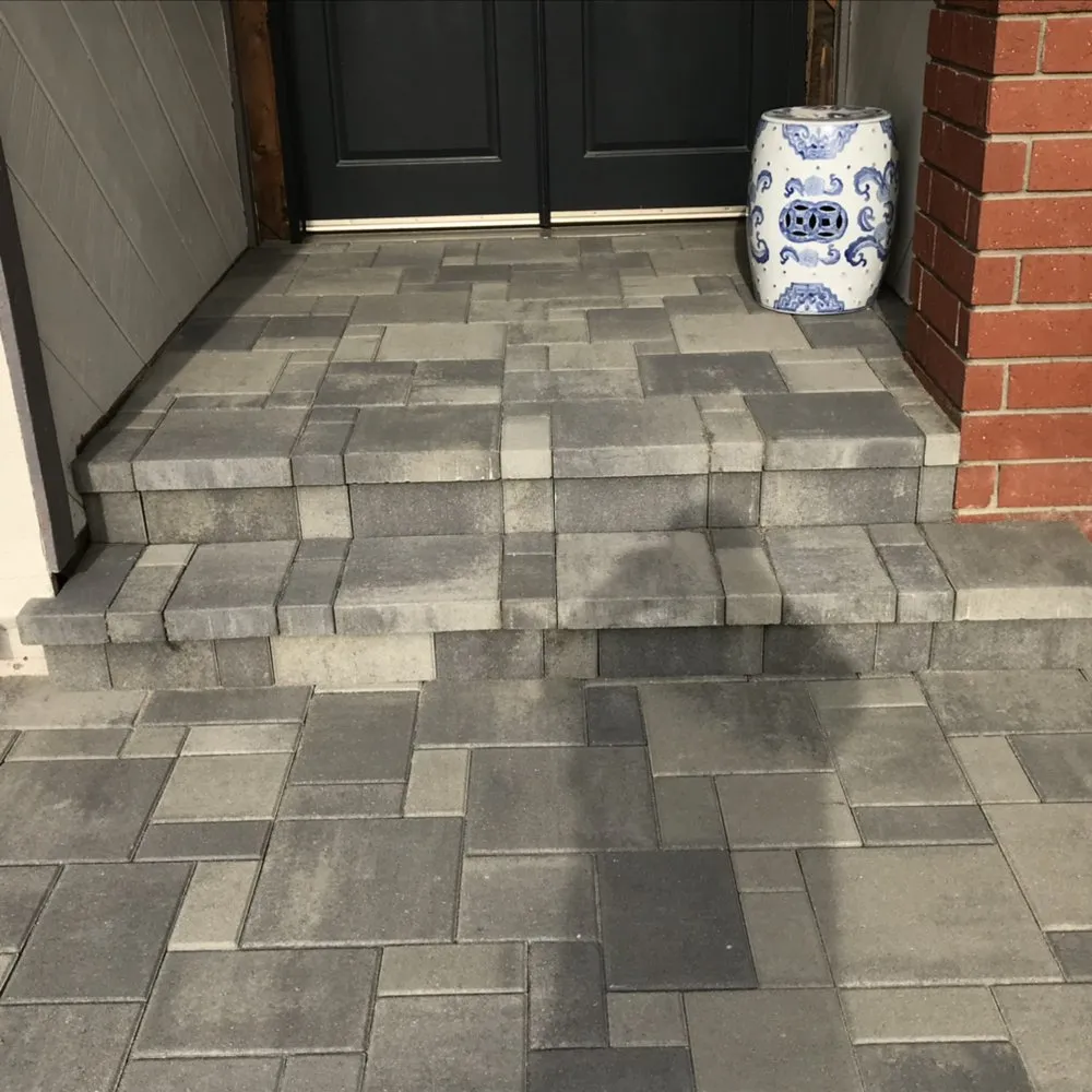 Top-rated yard maintenance experts serving Santa Ana, CA - OC Artistic Landscape