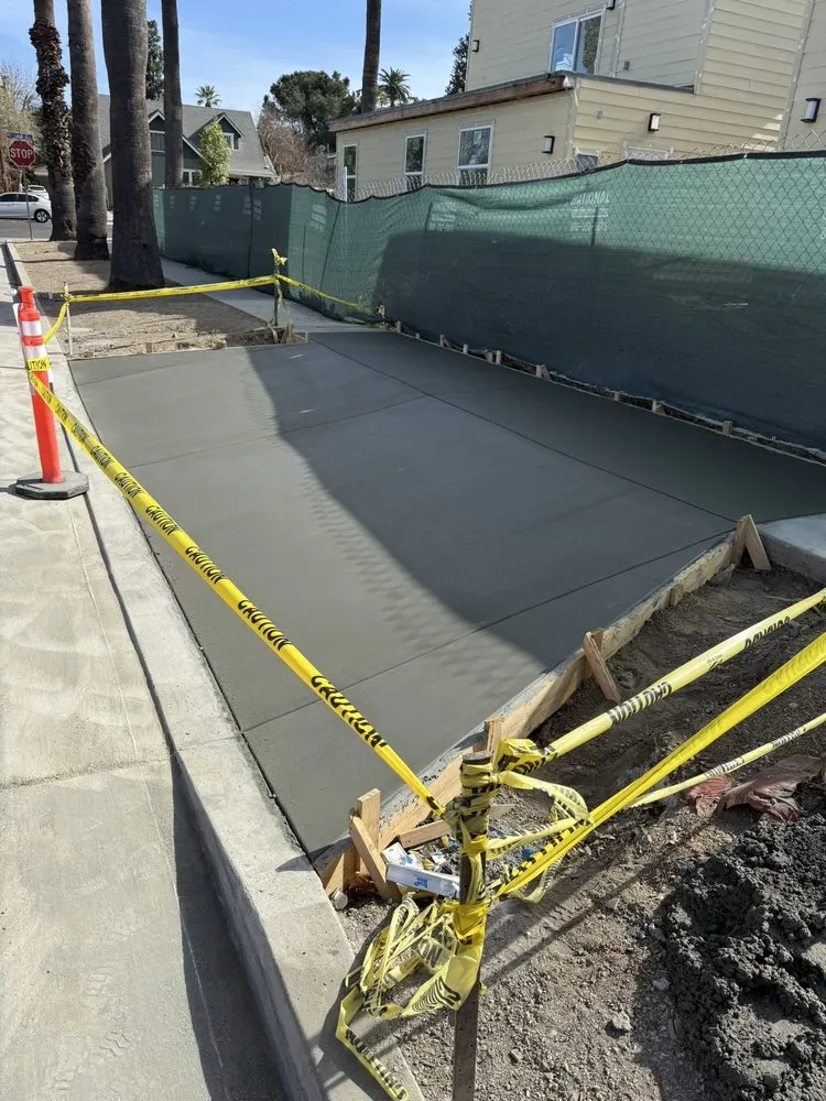 Professional garden landscaping in Westminster, CA by OC Artistic Landscape