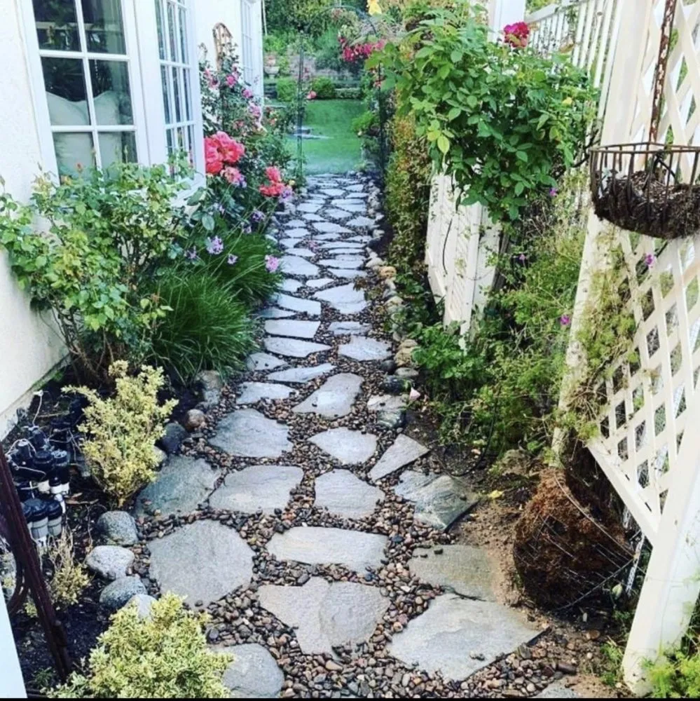 Local landscaping services experts serving Lake Forest, CA - OC Garden Service