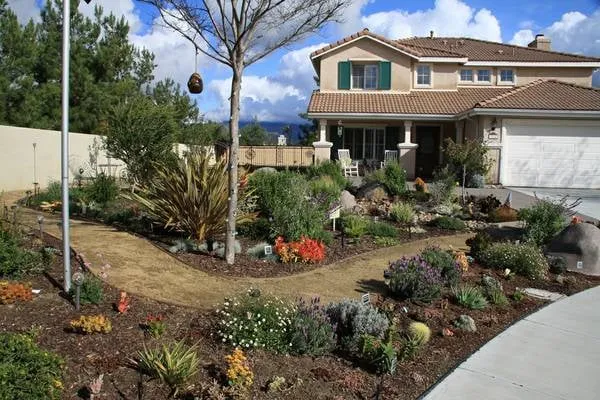 OC Landscape & Maintenance Logo