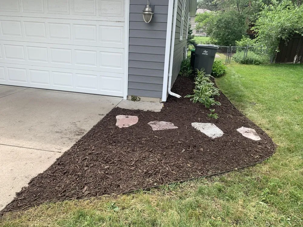 Affordable lawn care service in Minneapolis, MN - Oc landscaping and services