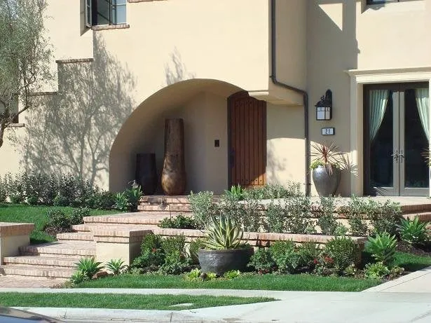 Affordable lawn care service for beautiful yards in Tustin, CA by OC Lawn & Landscape