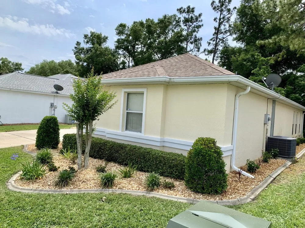 Professional lawn care service with custom design in Ocala, FL by Ocala Lawn and Maintenance