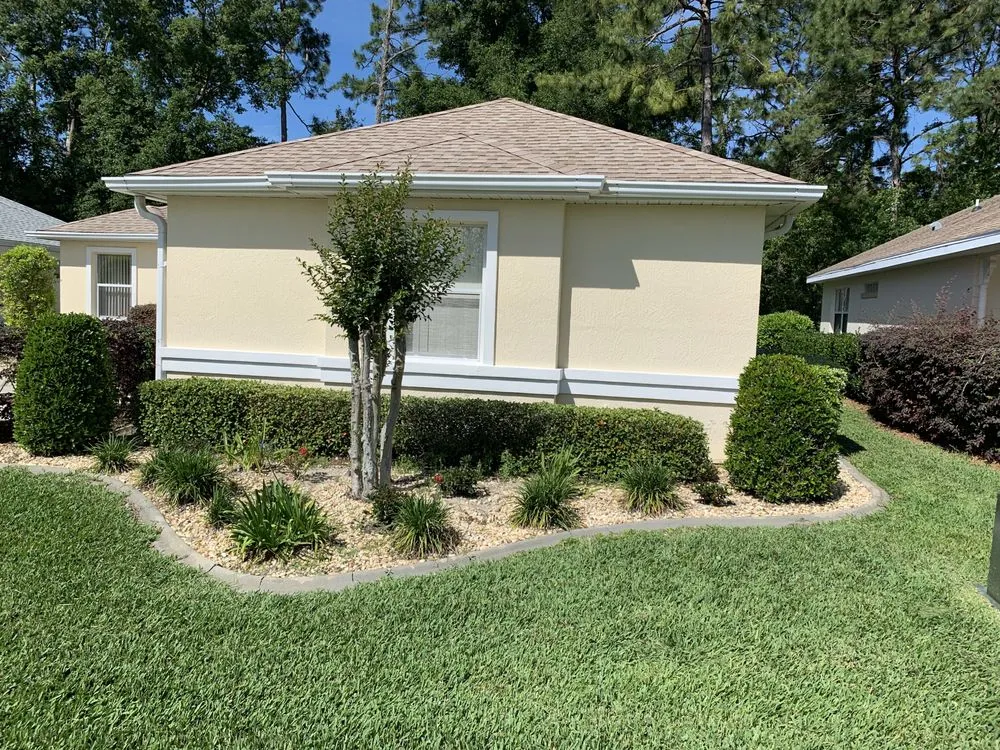 Trusted yard cleanup service near you in Ocala, FL by Ocala Lawn and Maintenance