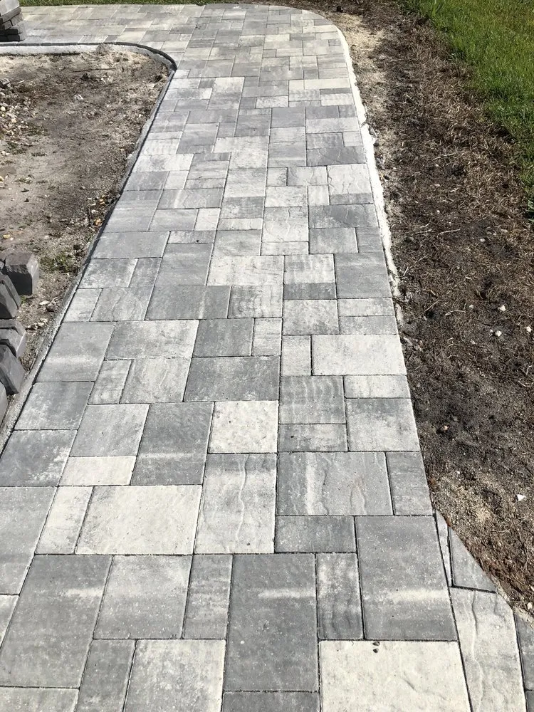 Custom residential landscaping near you across West Palm Beach, FL - Ocean Construction & Landscape