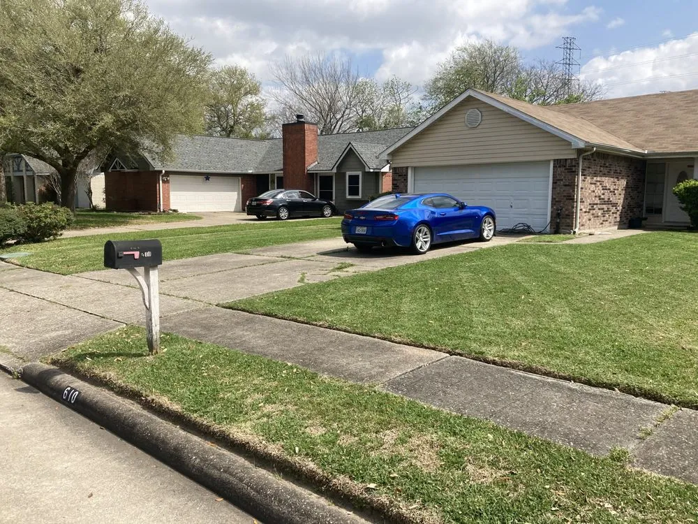 Top-rated lawn care service in Galveston, TX - Ocean Turf Pros