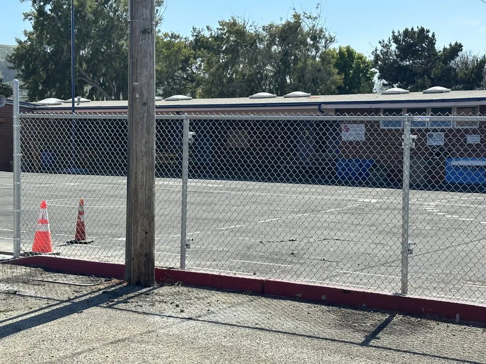 Top-rated yard cleanup service for year-round maintenance in Oceano, CA by Ocean View Landscape