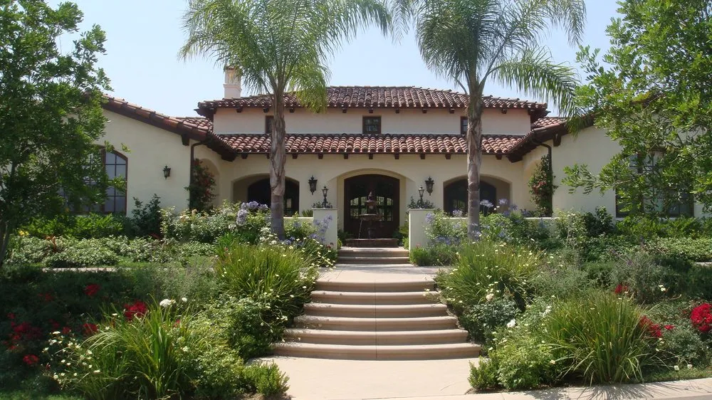 Local yard maintenance experts serving Rancho Santa Fe, CA - Ocean View Landscaping & Maintenance