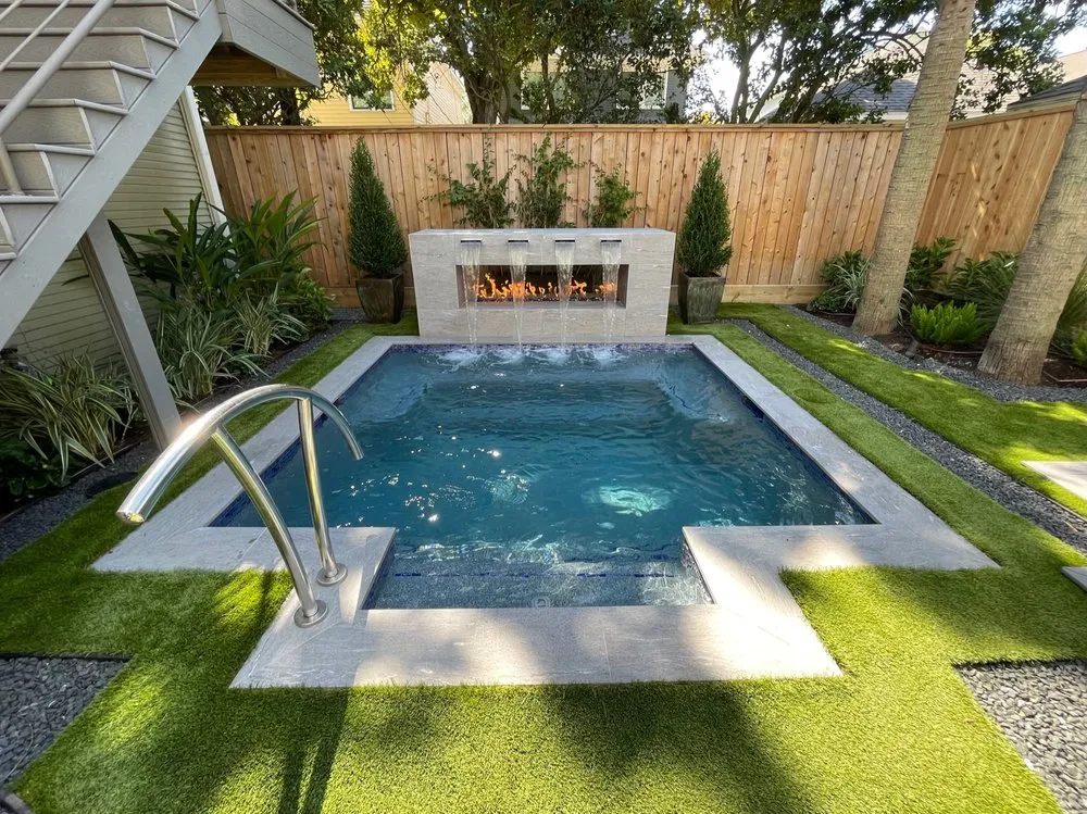 Expert outdoor landscaping in Spring, TX - Oceans Edge Custom Pools