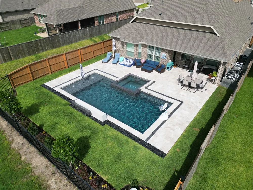 Affordable yard cleanup service experts serving Spring, TX - Oceans Edge Custom Pools