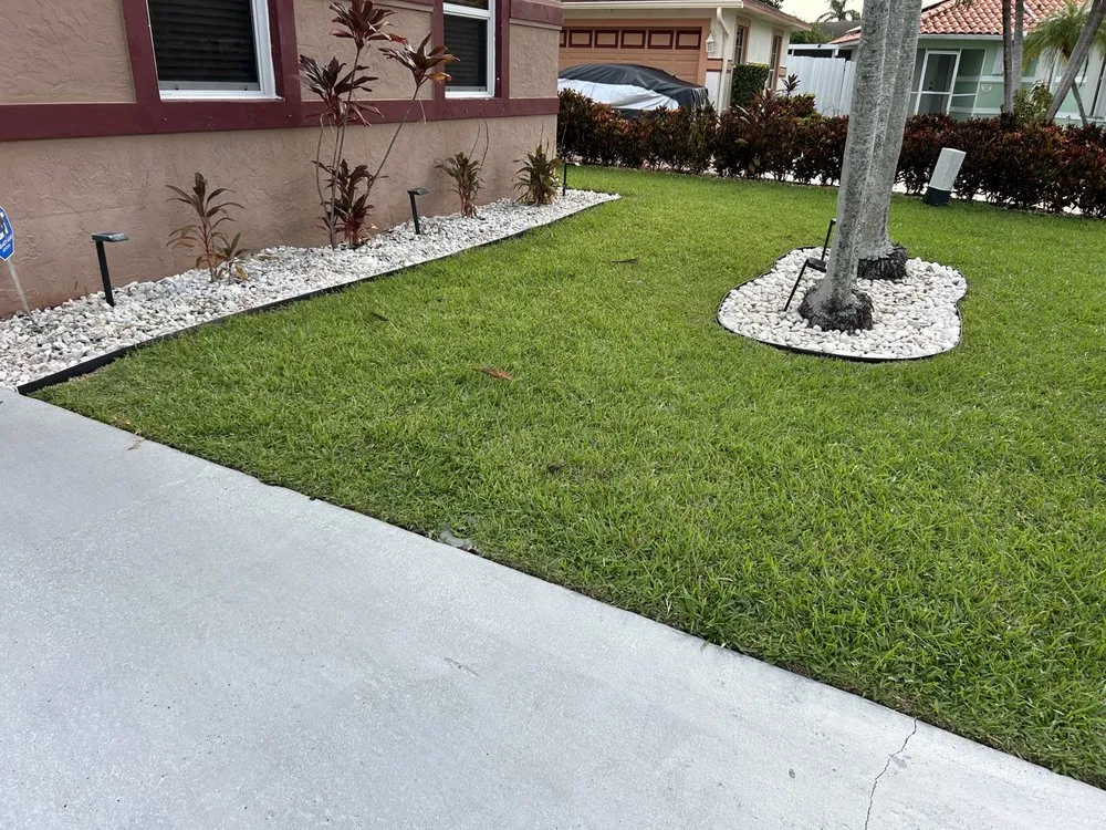 Custom lawn mowing service in Boynton Beach, FL by Oceanside Outdoor Services