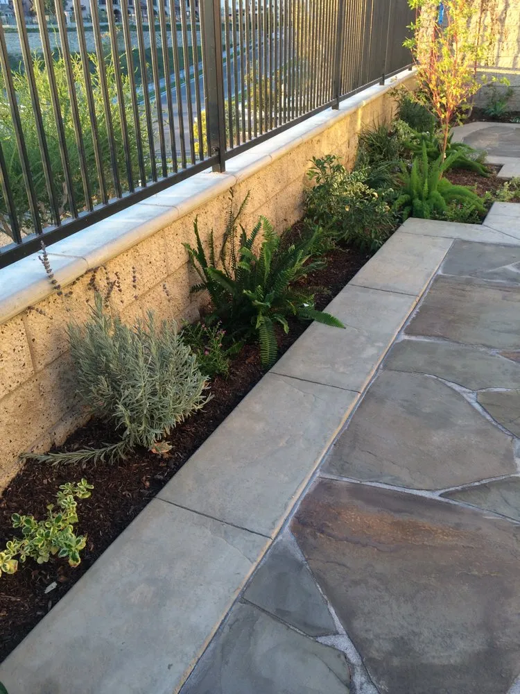 Reliable yard maintenance in Corona, CA by Oceanview Landscape