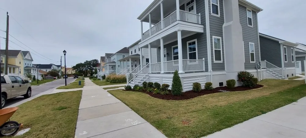Professional yard cleanup service for year-round maintenance in Norfolk, VA by Oceanview Landscaping