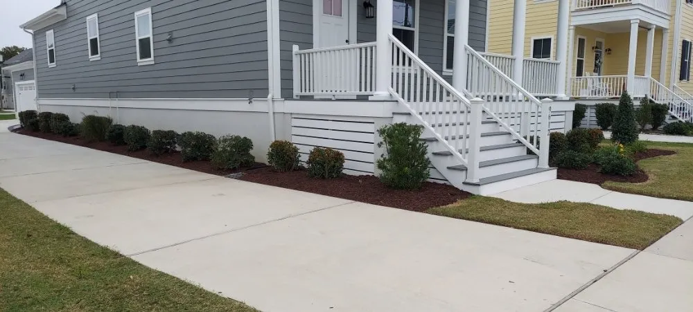 Professional lawn mowing service in Norfolk, VA by Oceanview Landscaping