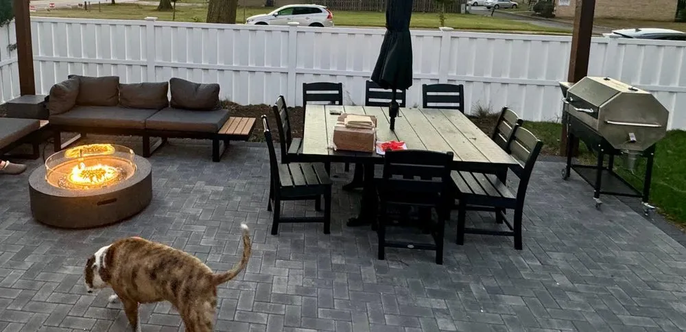 Professional yard cleanup service in Des Plaines, IL by Oceguera Landscaping & Brick Paving