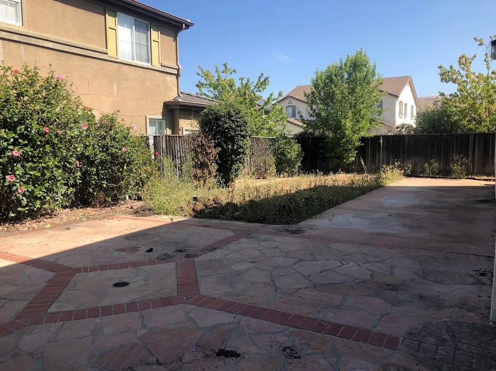 Reliable lawn care service for residential properties in Antioch, CA by Ochos Landscaping