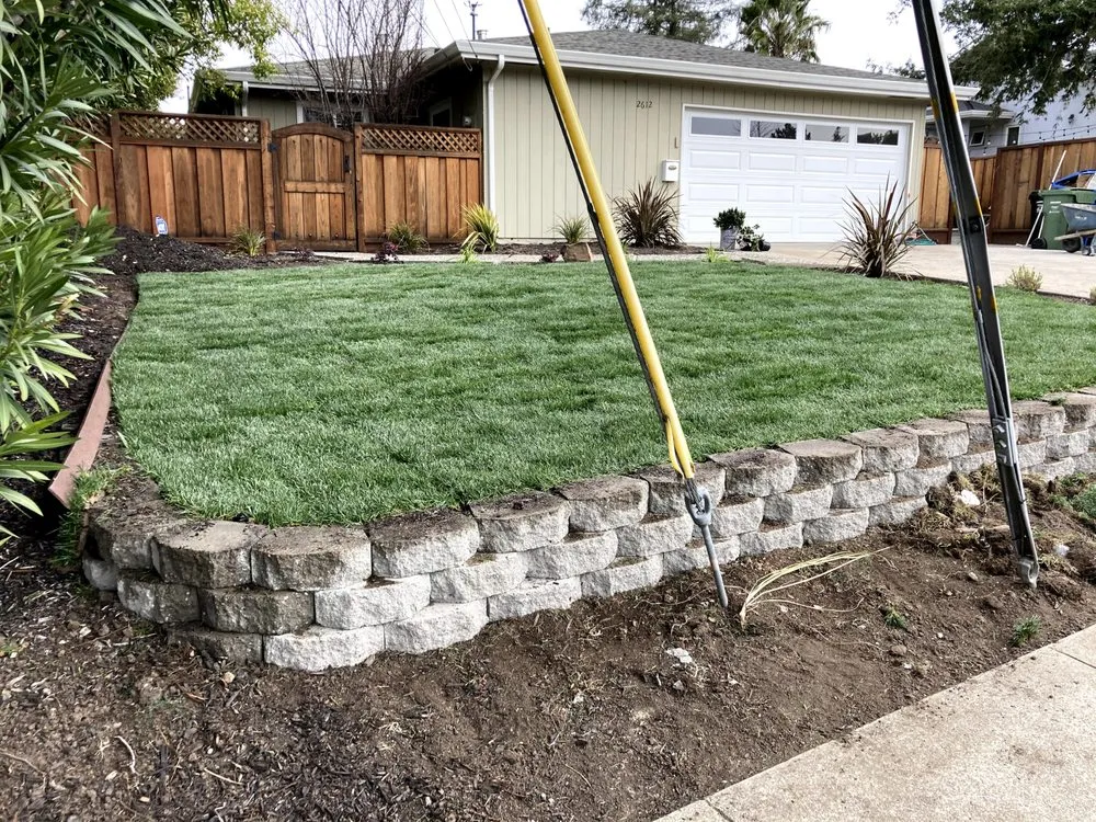 Reliable garden landscaping with custom design in Antioch, CA by Ochos Landscaping