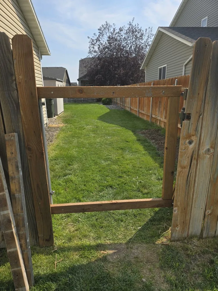 Affordable yard maintenance in Meridian, ID - O'Clock Builders