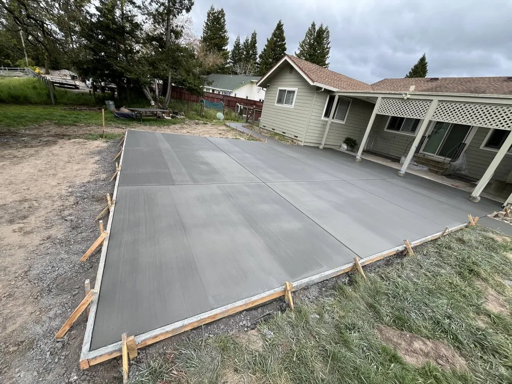 Trusted yard cleanup service for homes in Petaluma, CA by O.C.O. Landscaping