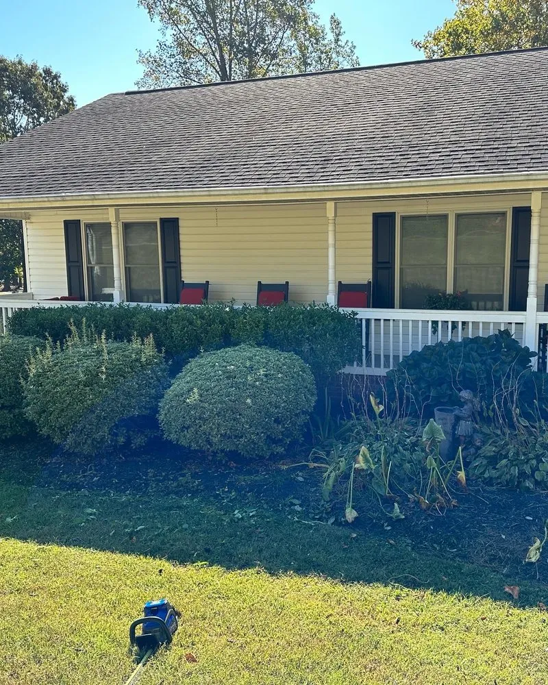 Custom yard maintenance for homes in Walhalla, SC by Oconee Roots Lawn Care