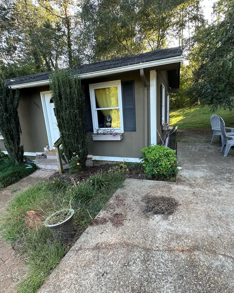 Trusted lawn mowing service experts serving Walhalla, SC - Oconee Roots Lawn Care