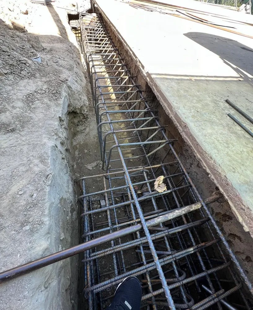 Local lawn care service in Fountain Valley, CA - OC’s Epic Dad Construction