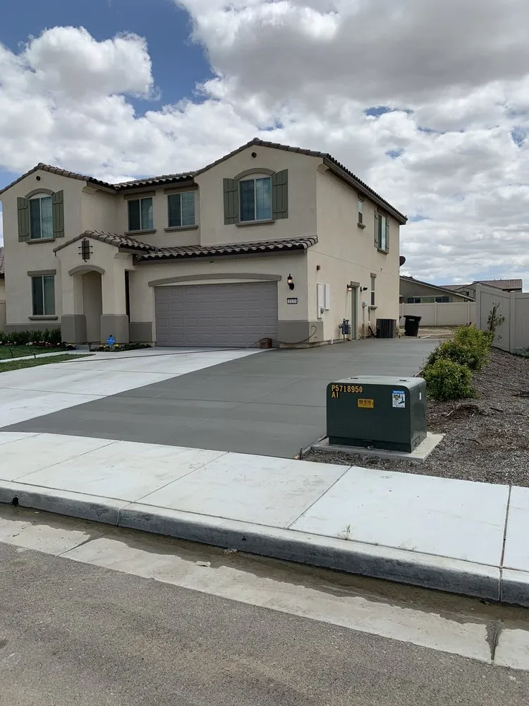 Affordable landscape design for homes across Temecula, CA - OCUG Landscaping