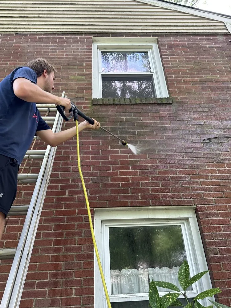 Custom landscape installation experts serving Wilmington, DE - Odd Job Genie