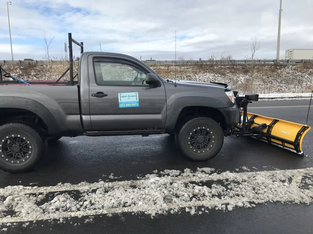 Professional lawn care service for beautiful yards across New Haven, CT - Oddjobs Handymen