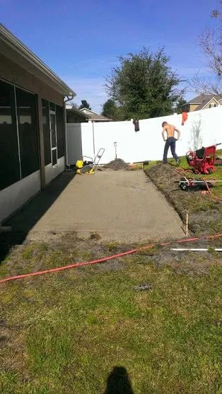 Local lawn care service experts serving Edgewater, FL - Odds & Ends Unlimited