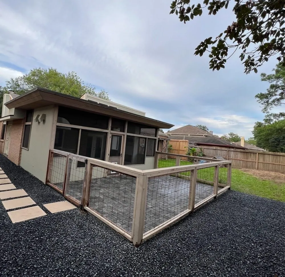 Reliable yard cleanup service for year-round maintenance in Houston, TX by O'Dell's Landscaping