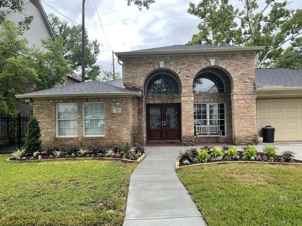 Professional yard cleanup service in Houston, TX - O'Dell's Landscaping