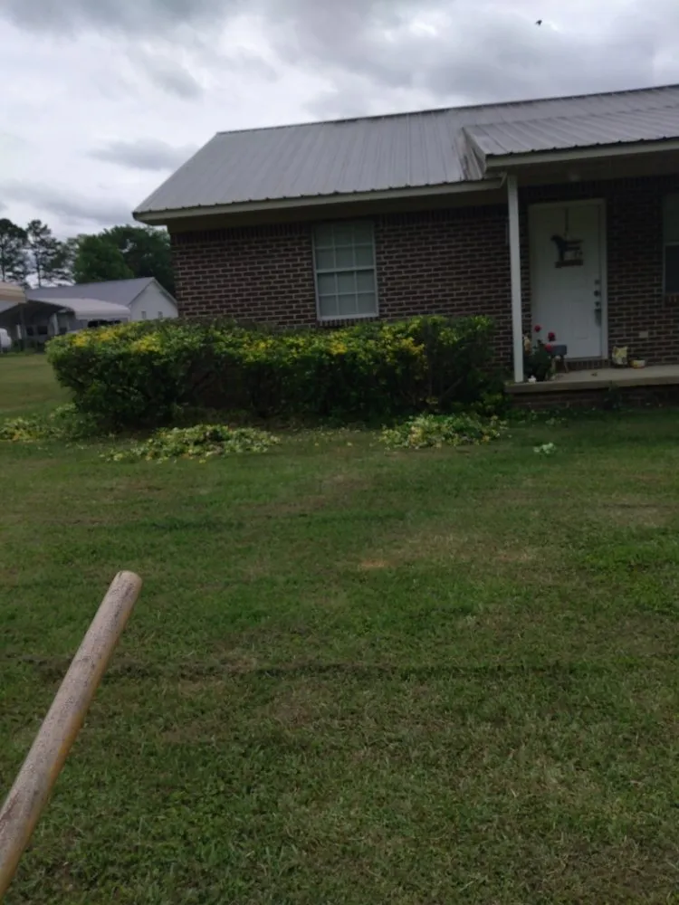 Custom residential landscaping in Addison, AL - Odoms Pressure Washing and Landscaping