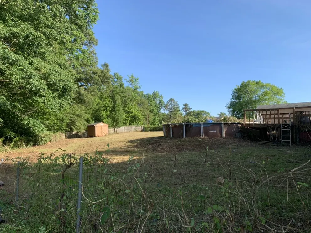 Affordable yard maintenance for beautiful yards in Spartanburg, SC by OD's Landscaping