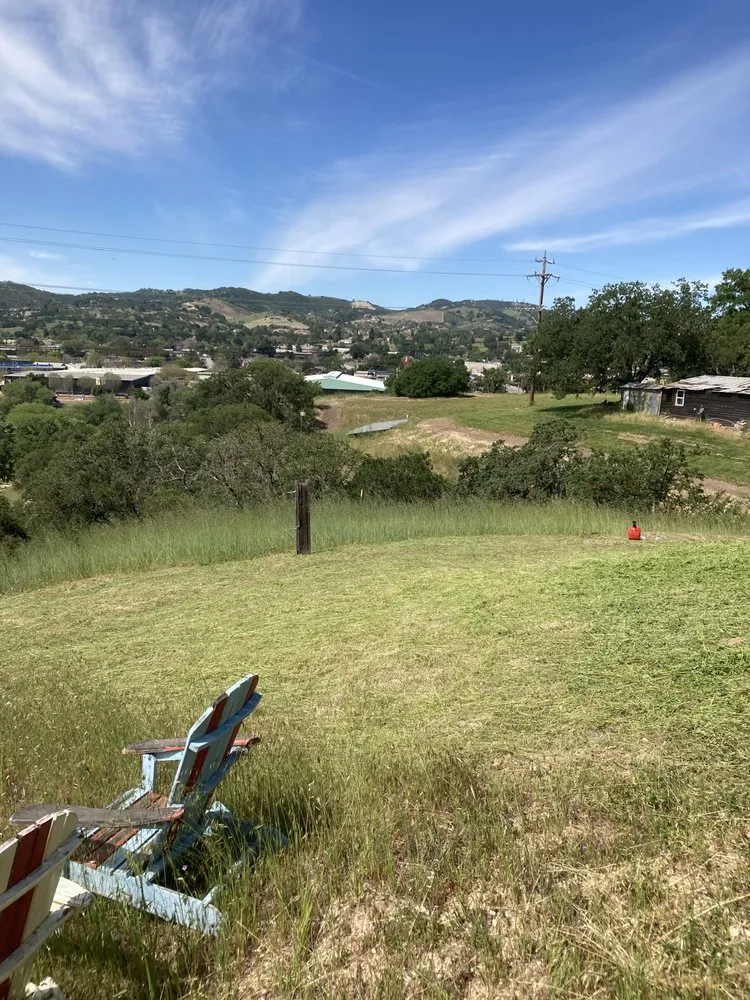 Expert garden landscaping for beautiful yards in Paso Robles, CA by Ody's Landscaping