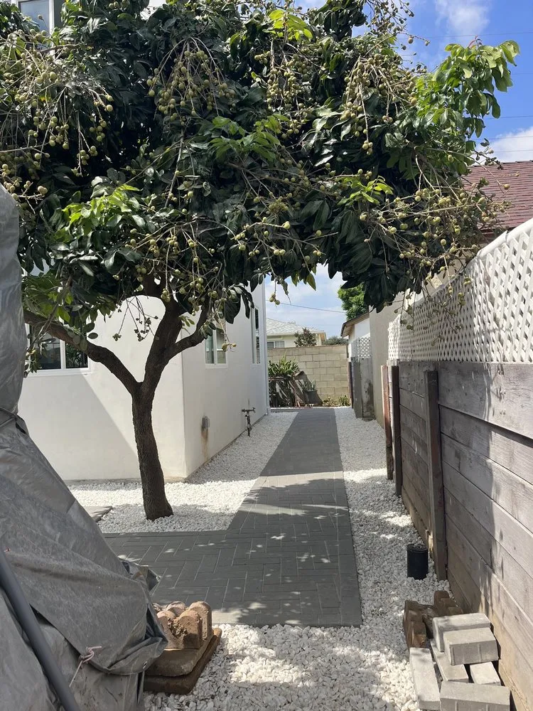 Reliable garden landscaping with custom design in Glendora, CA by OE Landscape