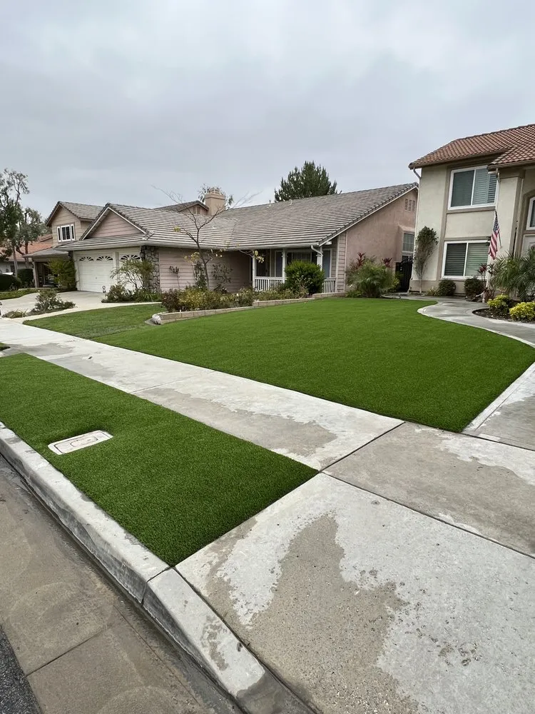 Expert yard cleanup service in Glendora, CA by OE Landscape