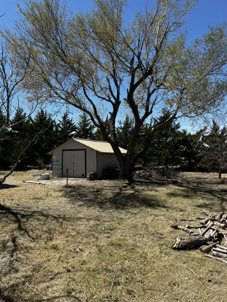 Expert lawn mowing service for beautiful yards across Kismet, KS - Official Landscape
