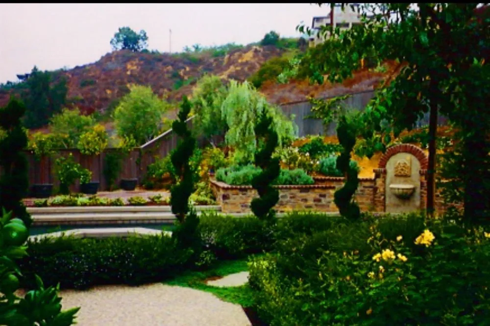 Affordable landscape design experts serving Cardiff, CA - Offshore Landscaping & Maintenance